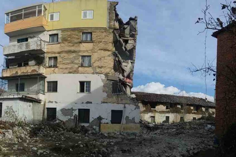 Albania Terremoto Durres