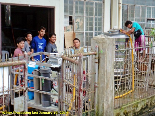Potabilizadora trabajando en Tacloban el pasado 10 de enero